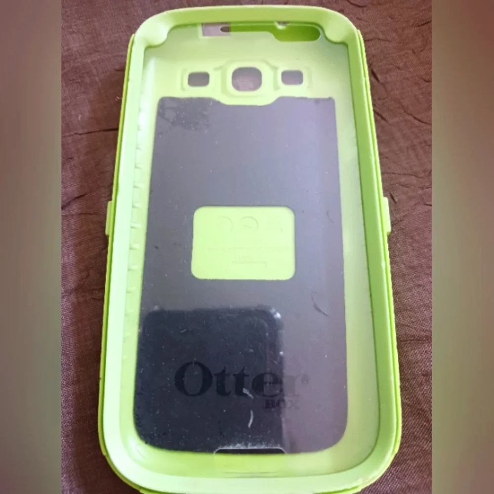 Realtree Otterbox Cellphone Cover, 3 1/4 x 5 7/8